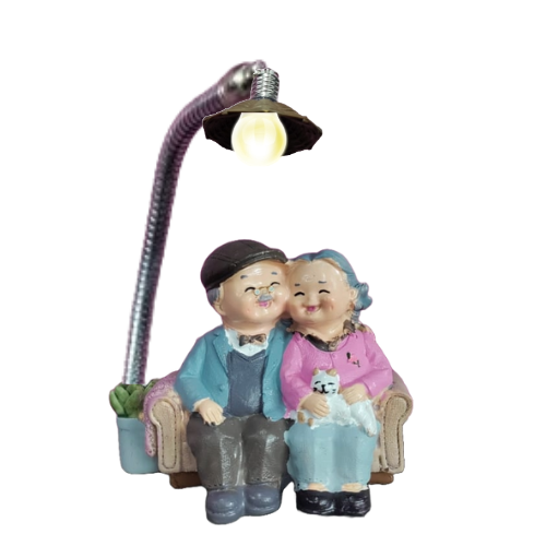 Dada Dadi on Sofa Medium