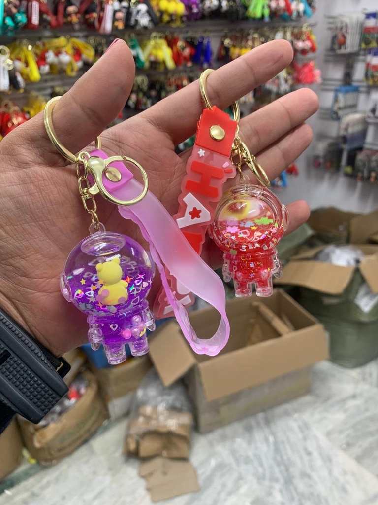 spaceman  water keychain pack of 3 ( eff price -52 )