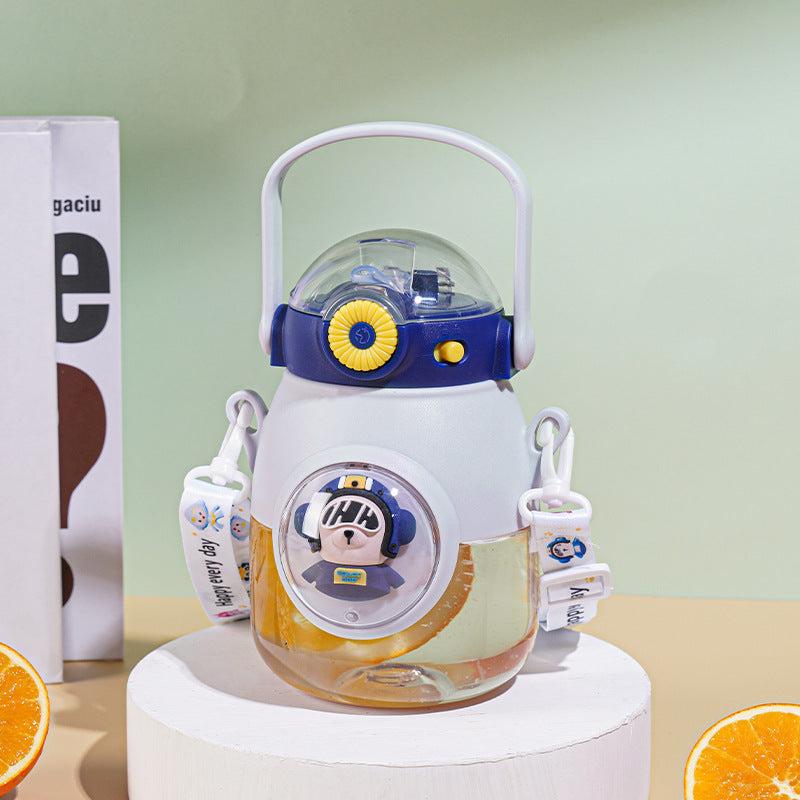 PotBelly Cartoon 900 Ml Staw Bottle